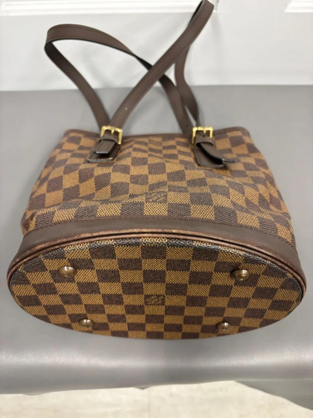 Louis Vuitton Bucket Bag PM Damier Ebene Red Lining